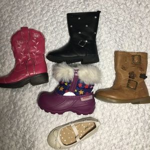 Toddler boots and flats size 7
